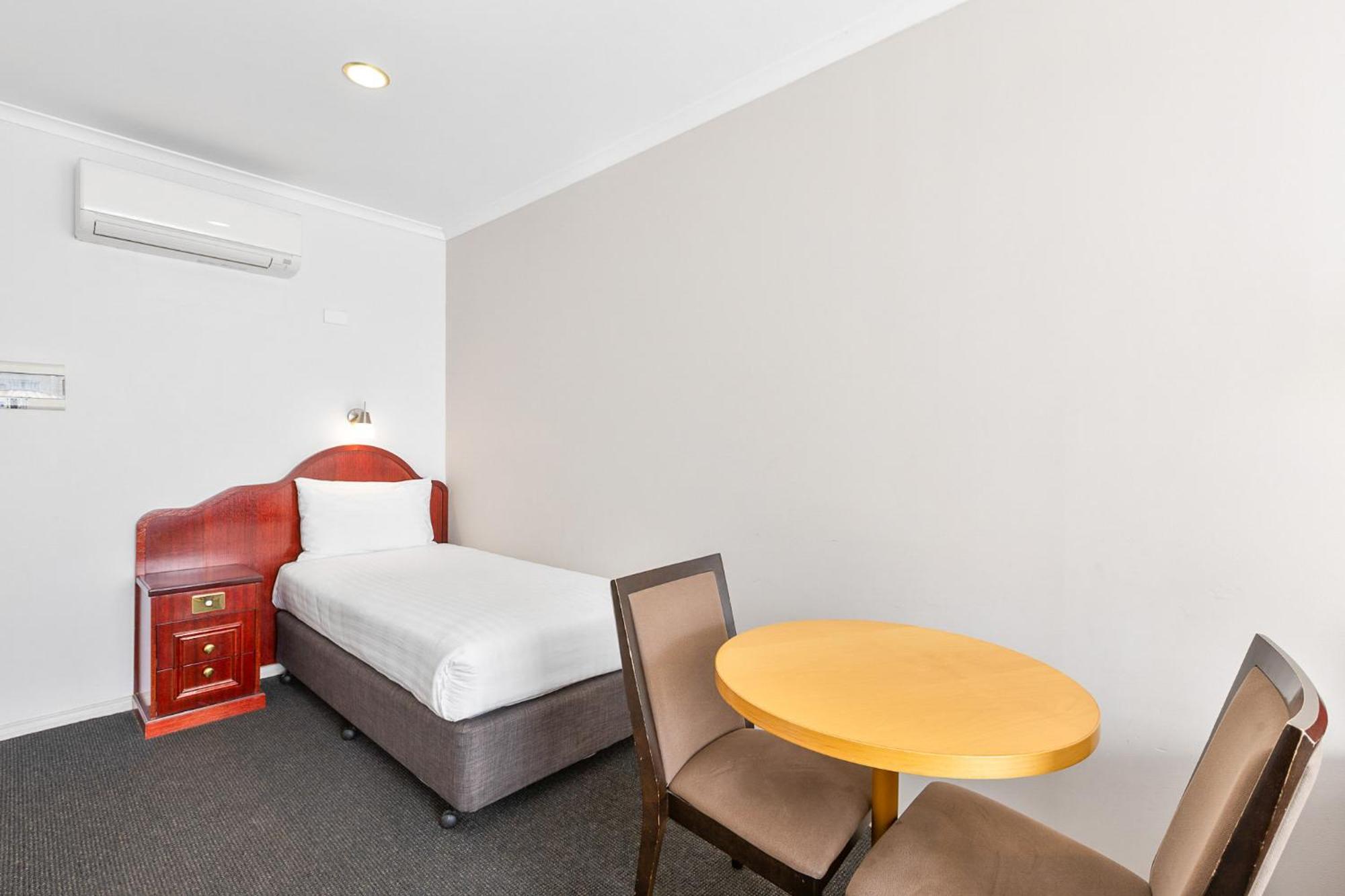 Best Western Port Lincoln- Formerly Hilton Motel Exterior photo