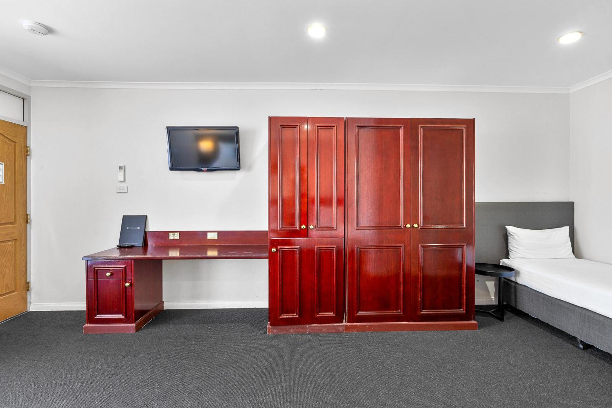 Best Western Port Lincoln- Formerly Hilton Motel Exterior photo
